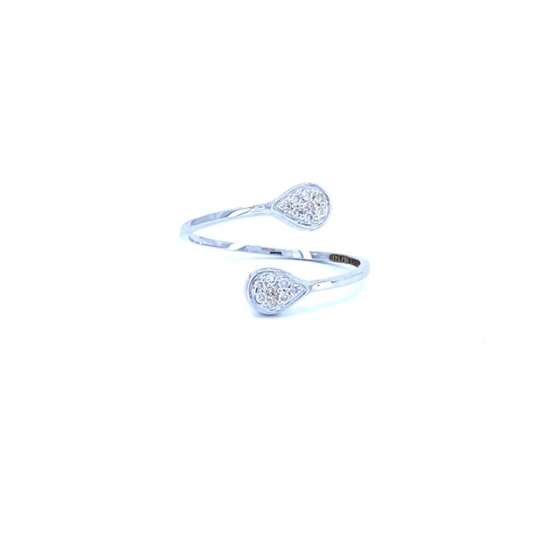 Dual cluster diamond ring
