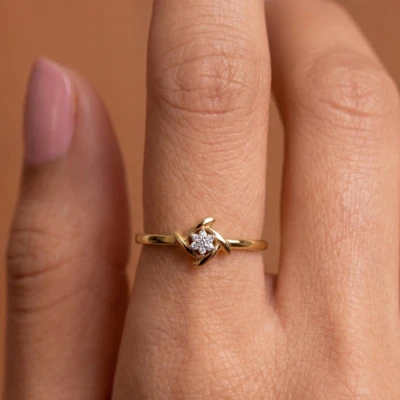 Pri Flowery Diamond Ring