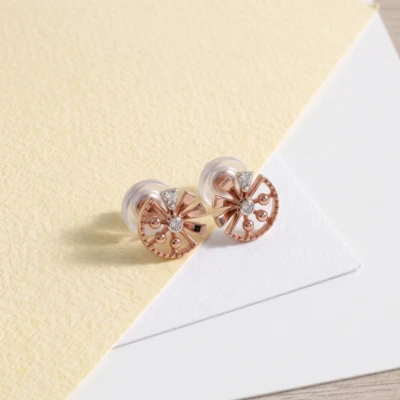 First Flora Diamond Earrings