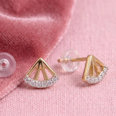 Riya Triangle Diamond Studs Earrings
