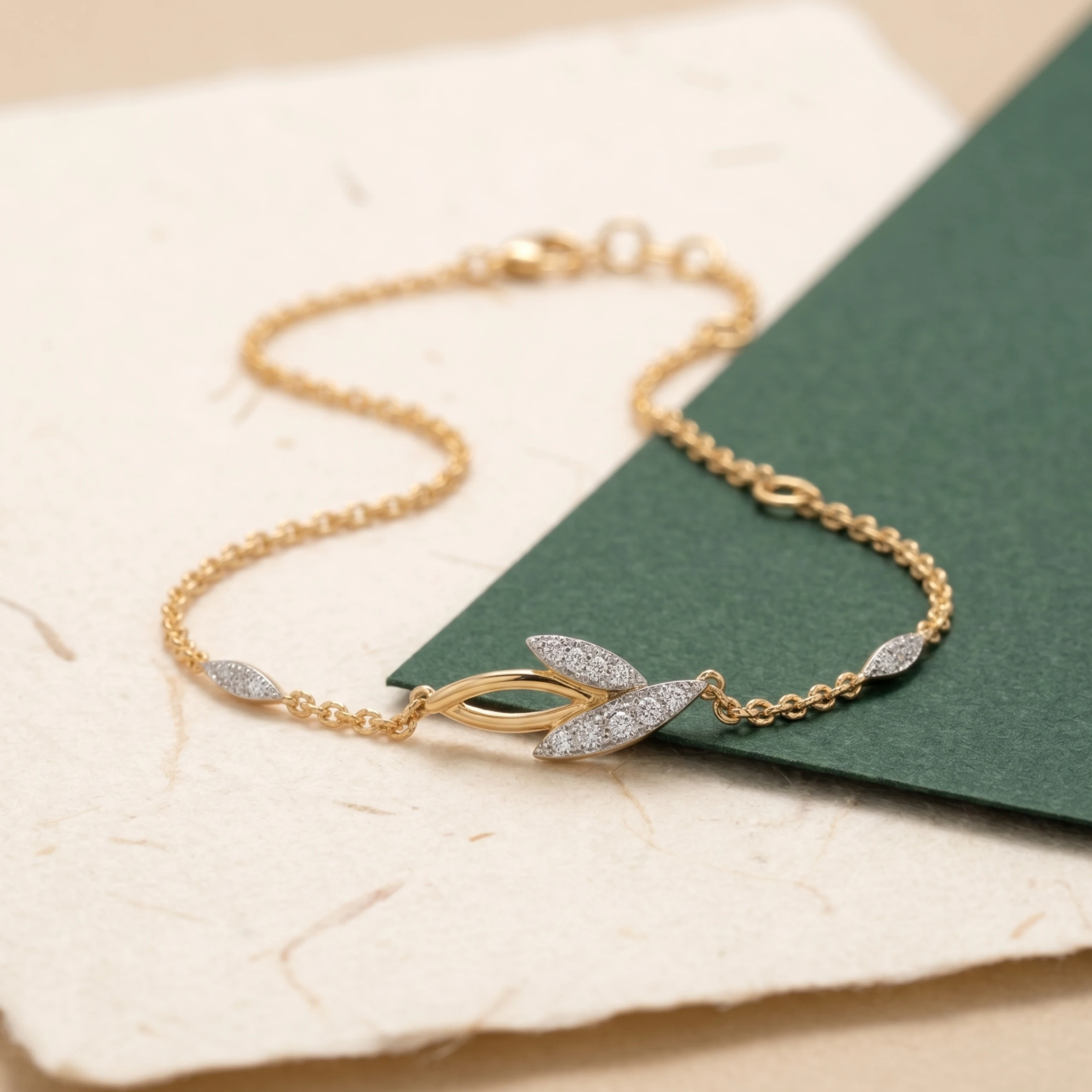 Kia Leafy Diamond Bracelet