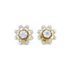 Classic flower diamond stud