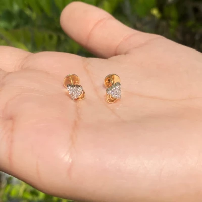 Varsa Diamond Earrings