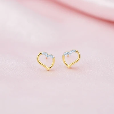 Lil Hearts Diamond Earrings