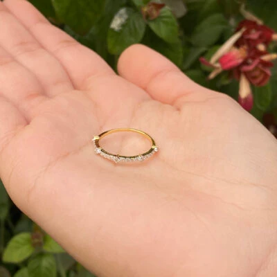 Step Light Weight Diamond Band