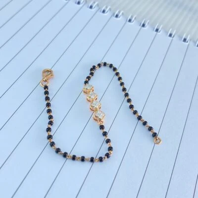 Simple Rose Gold Diamond Hand Mangalsutra