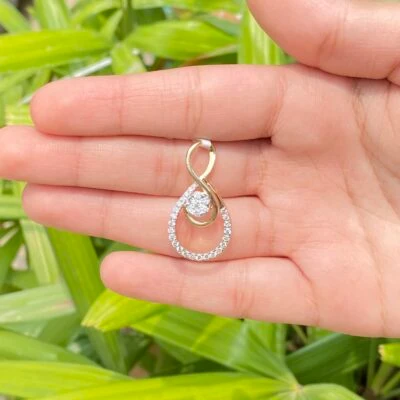 Infinity Cluster Diamond Pendant