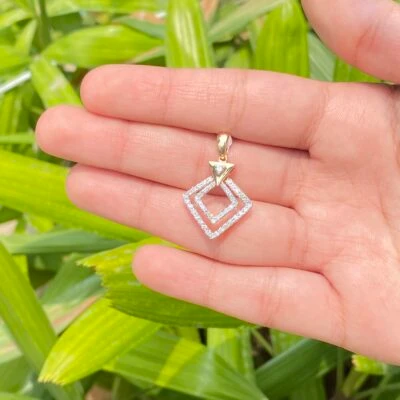 Gia Glow Diamond Pendant