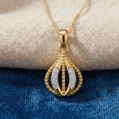 Isha Reh Diamond Pendant